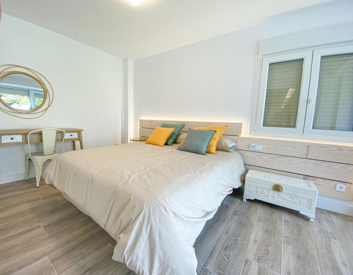 ¡A Estrenar! Piso De Diseno En Laredo Playa Apartman Kültér fotó